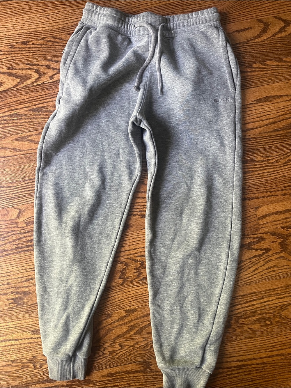 Men’s Hollister relaxed jogger sweatpants size XS